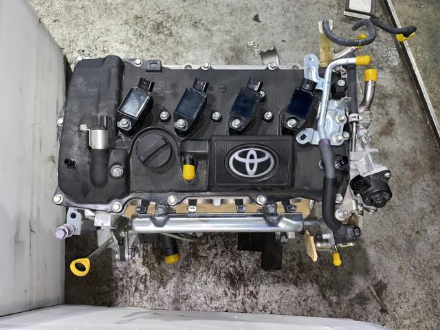 Used Toyota 2ZR-FXE Engine Assembly – Prius ZVW60 8Q4 image 4