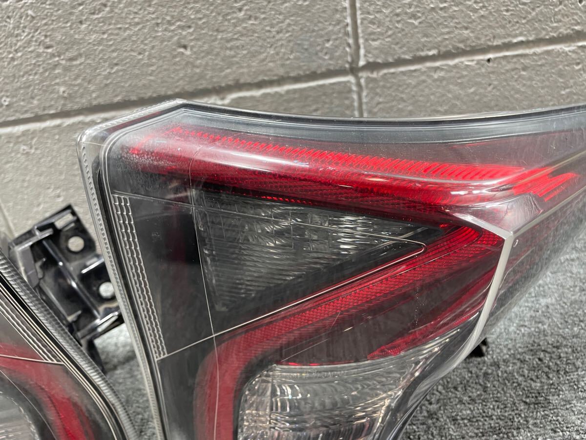 Toyota Prius ZVW50 Series Pre-Facelift Tail Light Set image 3
