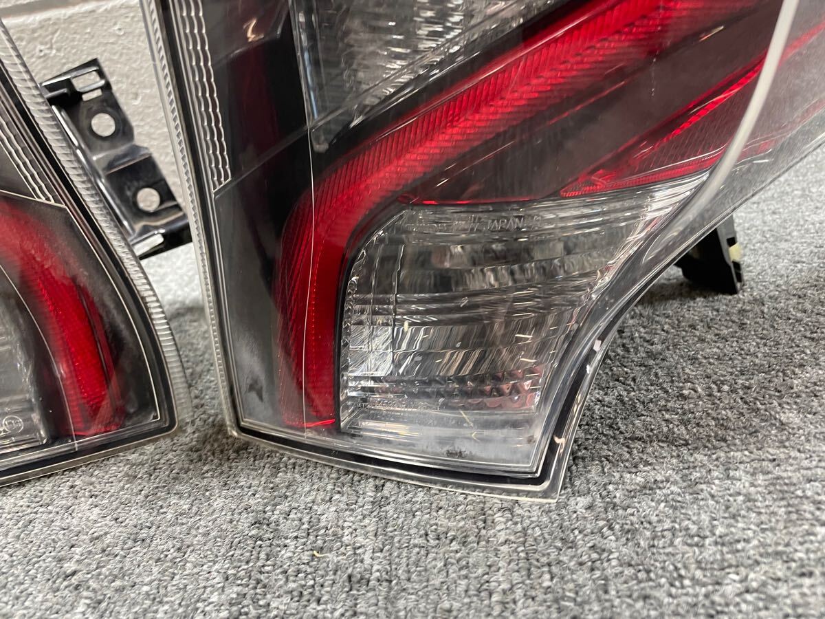 Toyota Prius ZVW50 Series Pre-Facelift Tail Light Set image 4