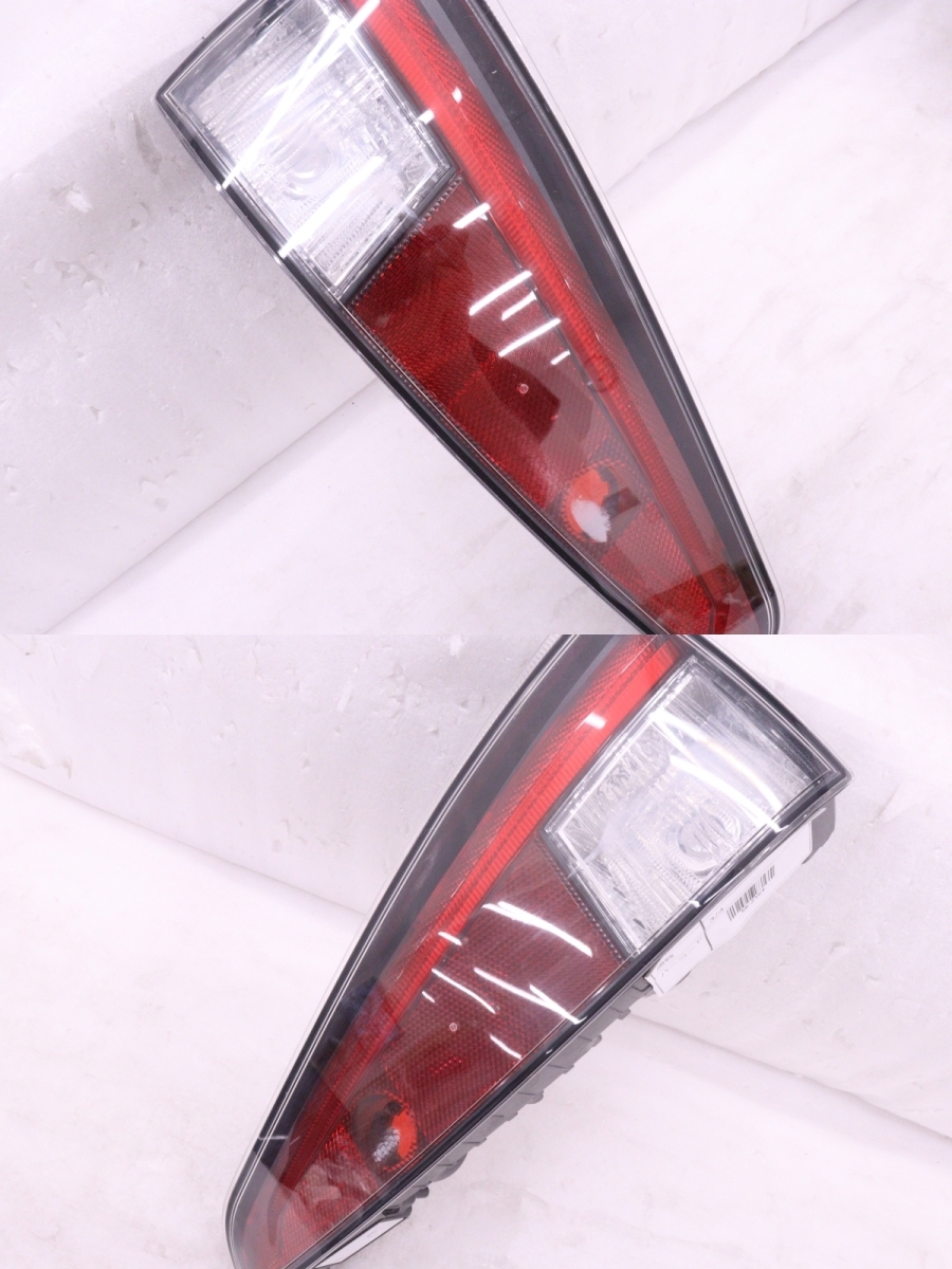 Toyota Prius ZVW50 Pre-Facelift LED Tail Light Set with Rear Fog image 3
