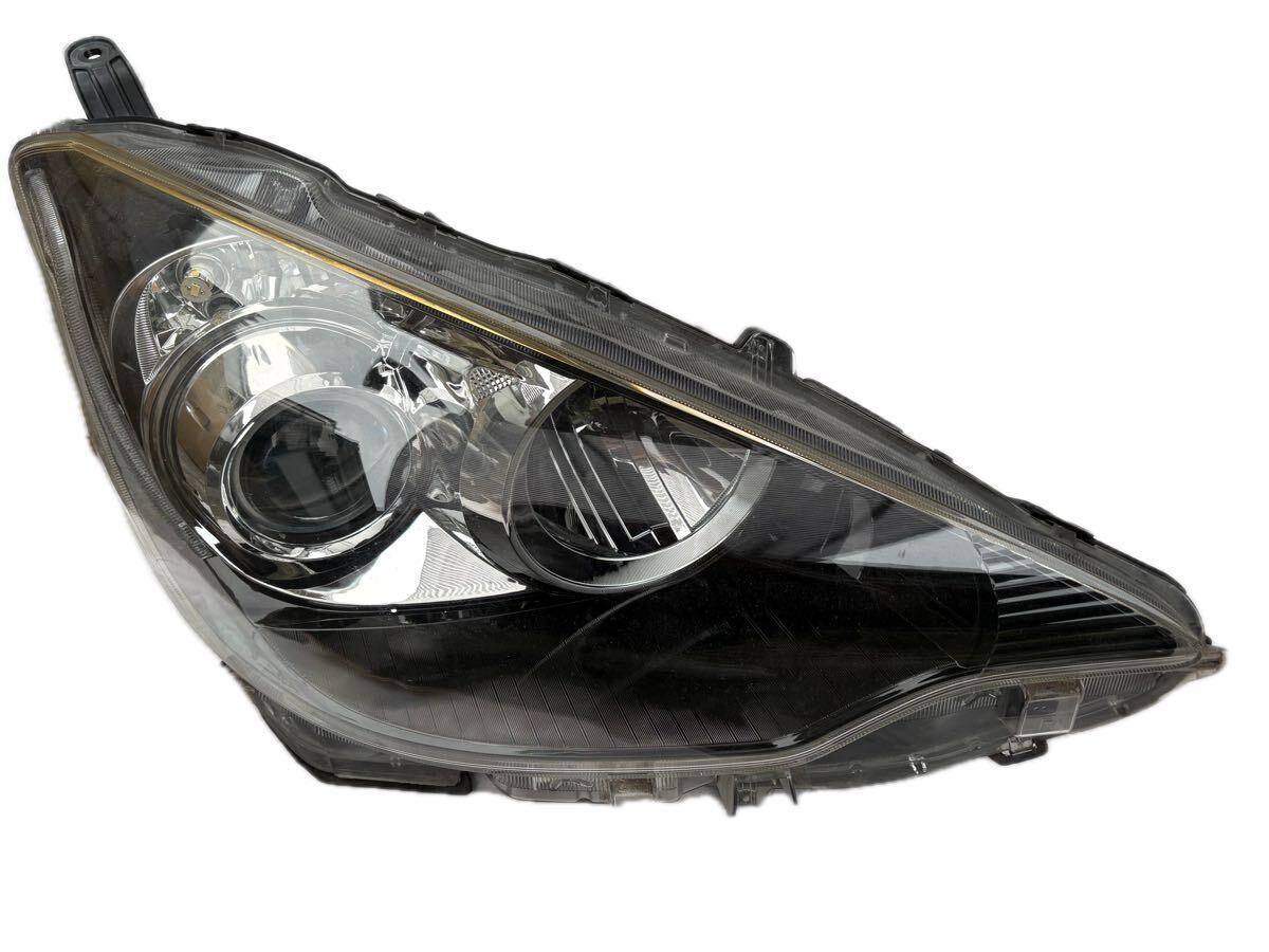 Toyota Aqua NHP10 G’s LED Headlight Pair