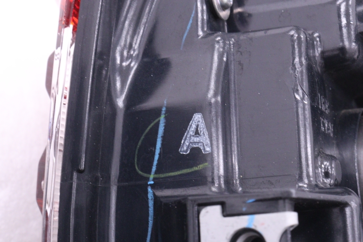 Toyota Hilux GUN125 Facelift LED Tail Light Pair image 4