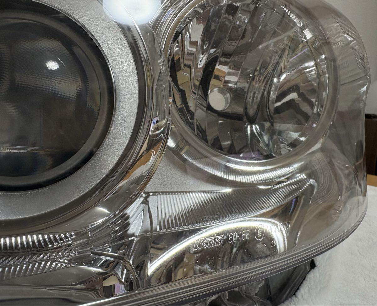 Toyota Land Cruiser Prado 150 Series Pre-Facelift Headlight Pair image 4