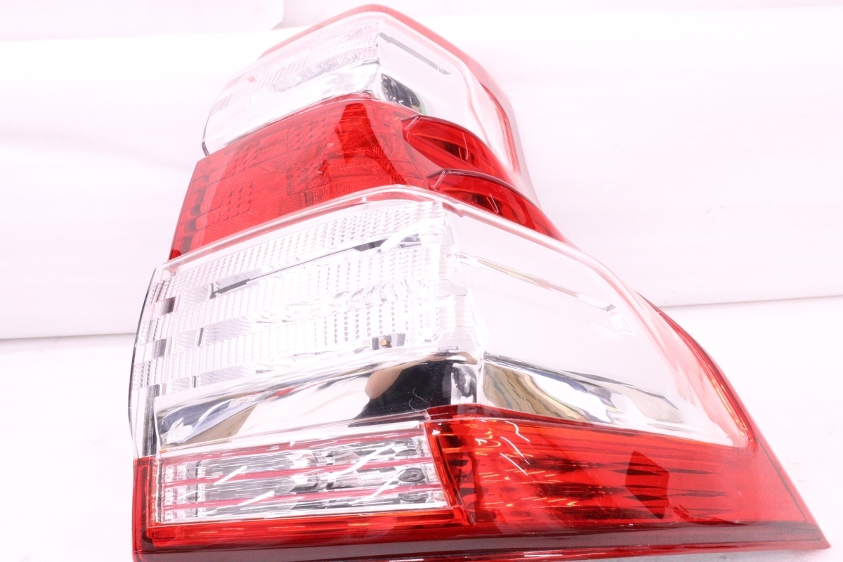 Toyota Land Cruiser Prado 150 Series Mid-Generation LED Tail Light Pair image 3
