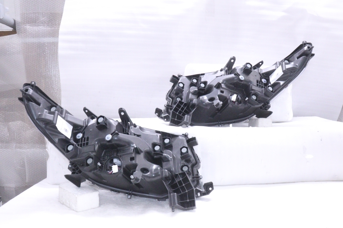Toyota Alphard AGH30W Facelift AHS LED Headlight Pair (Aero Type) image 4