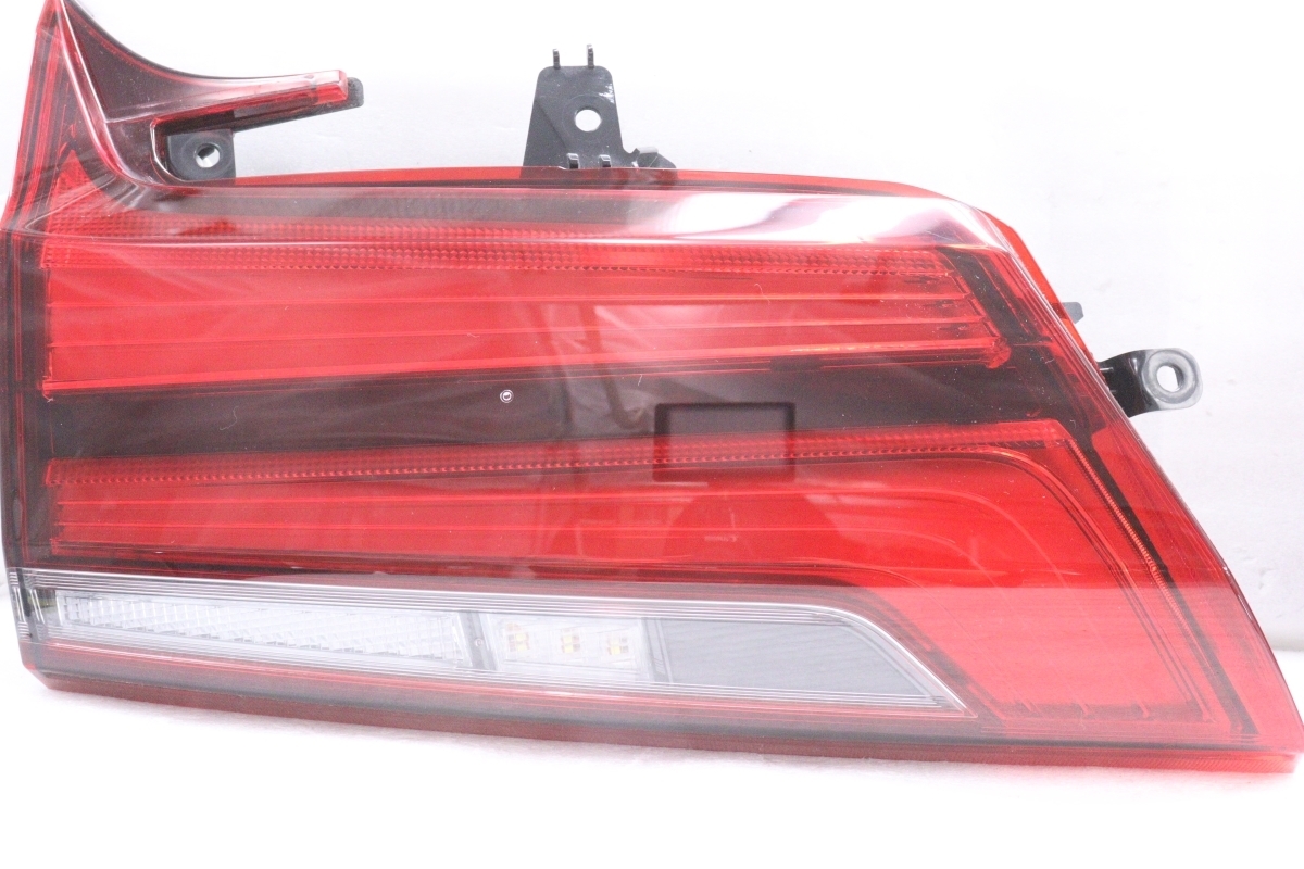 Toyota Alphard GGH30W Facelift LED Tail Light Set image 2