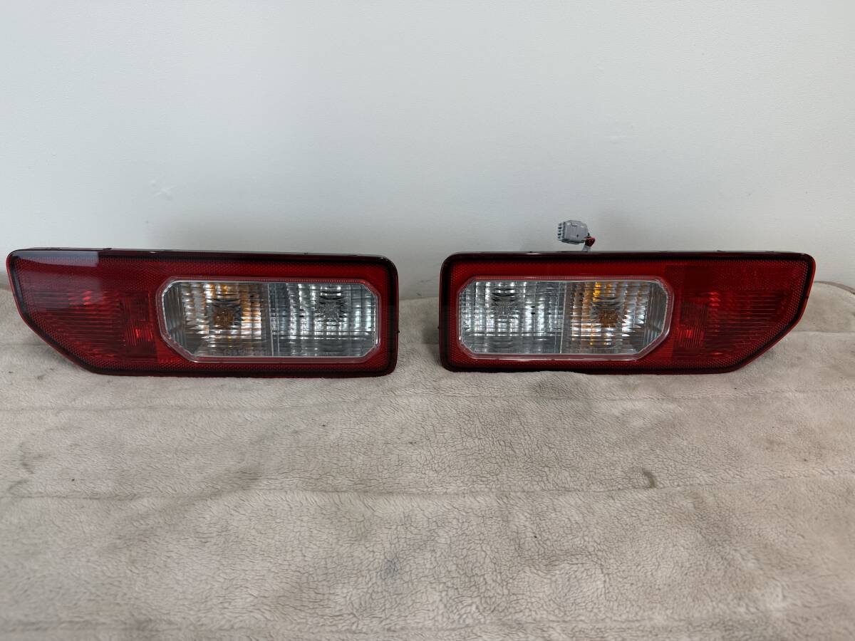 Suzuki Jimny JB64W / JB74W Tail Light Pair