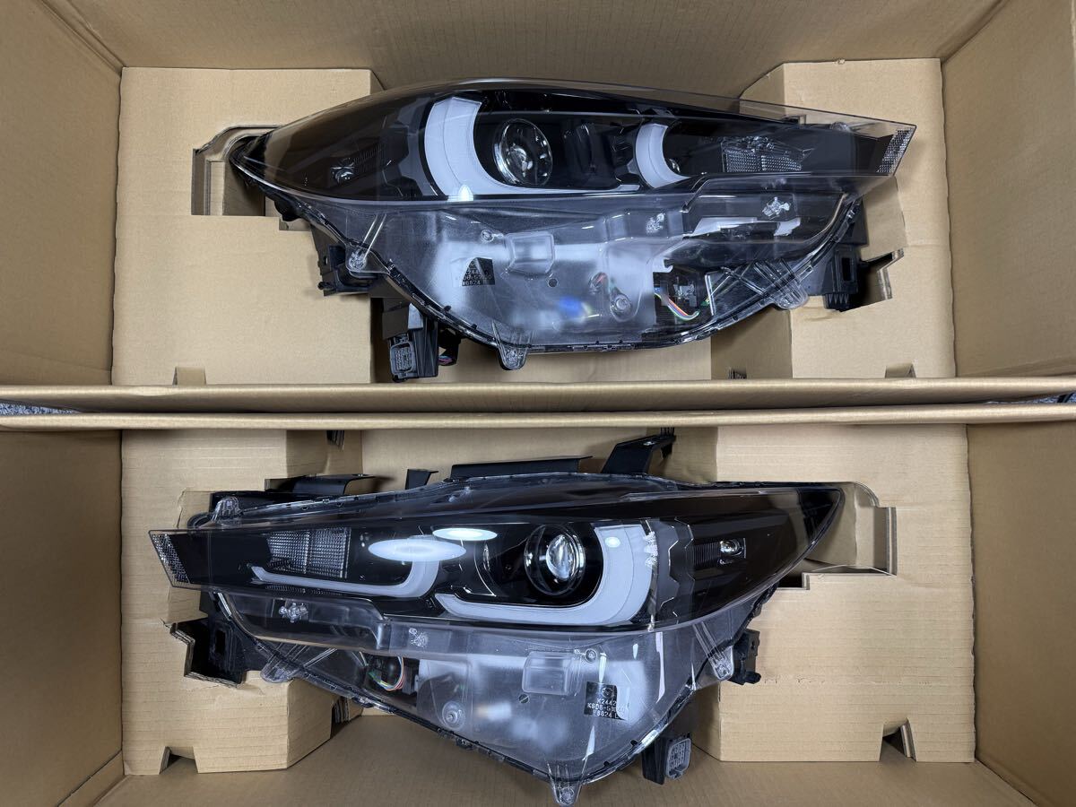 Mazda CX-5 KF / CX-8 KG Facelift Headlight Pair