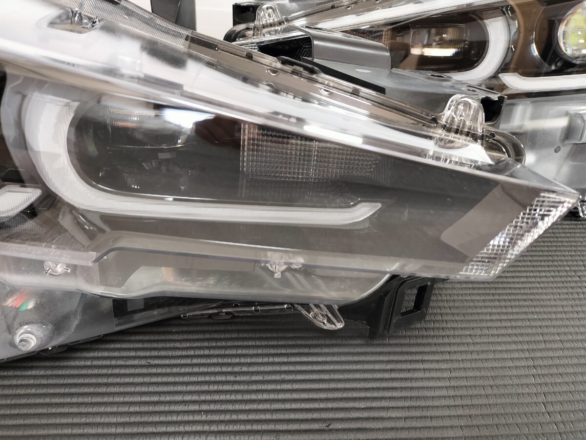Mazda CX-5 KF / CX-8 KG Facelift Headlight Pair image 3