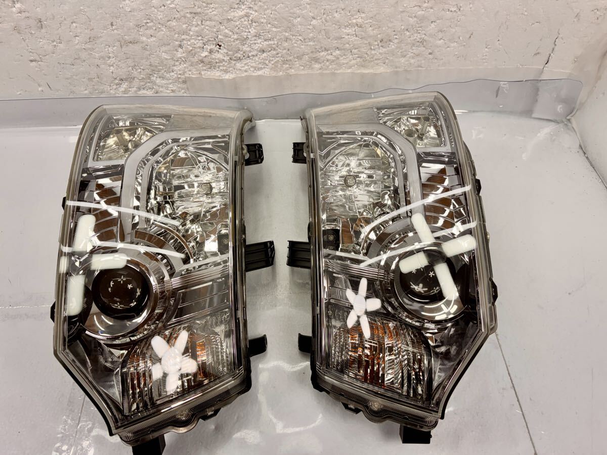 Mitsubishi Delica D:5 CV1W / CV2W / CV4W / CV5W HID Headlight Pair