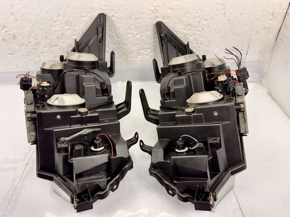Mitsubishi Delica D:5 CV1W / CV2W / CV4W / CV5W HID Headlight Pair image 3