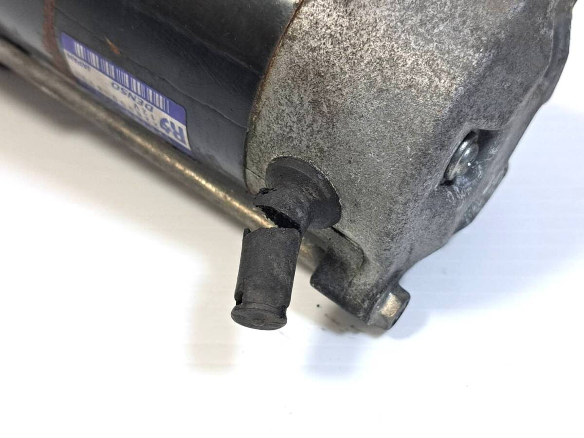 Toyota Hiace TRH200V Used Starter Motor 28100-75150 image 3