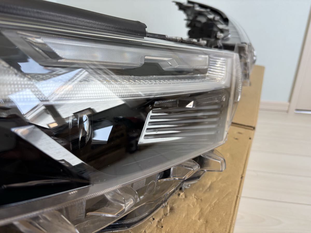 Toyota RAV4 AXAH52 / AXAH54 Facelift Bi-Beam LED Headlight Pair image 3