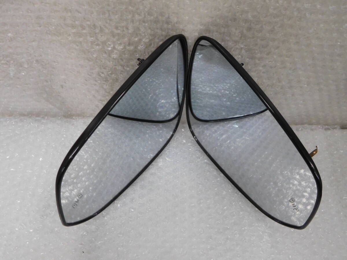 Toyota RAV4 50 Series BSM Heated Mirror Glass Pair image 2