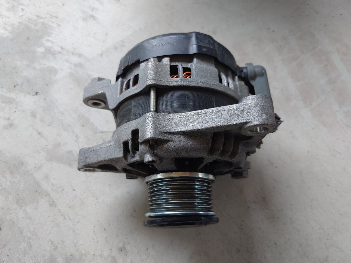 Toyota Land Cruiser Prado 150 Series Alternator