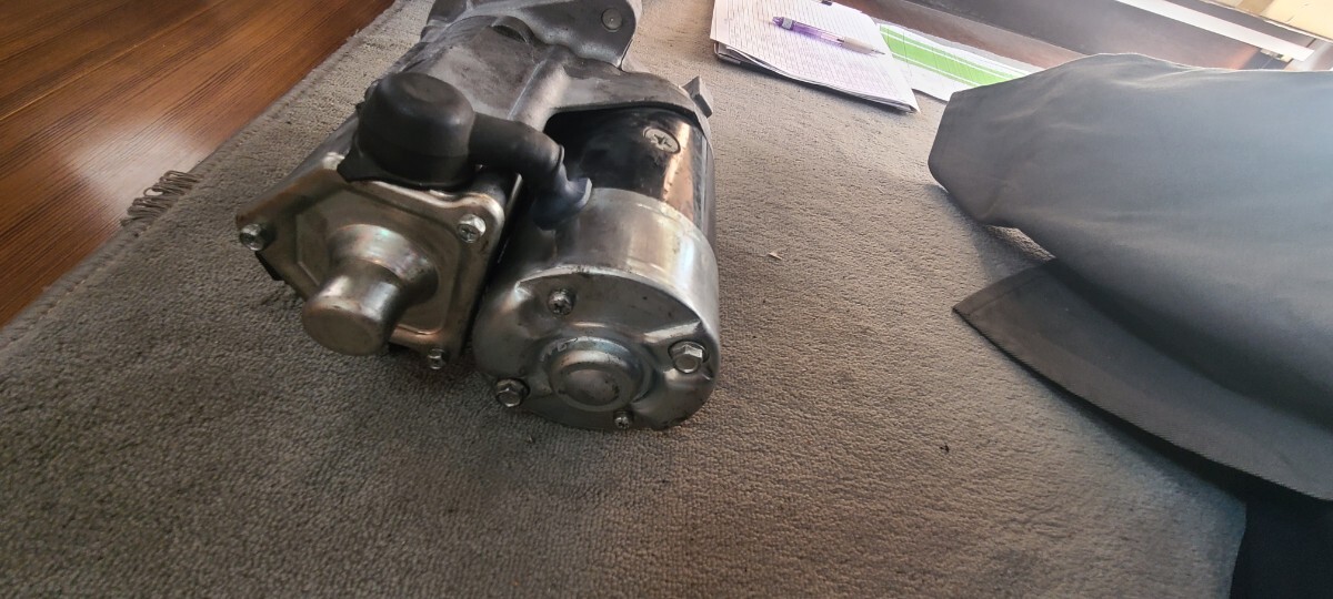 Toyota Land Cruiser Prado / Hiace Starter Motor 28100-30051 image 3