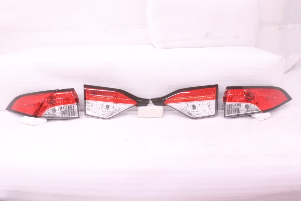 Toyota Corolla NRE210 LED Tail Light Set KOITO 12-635 / 12-638