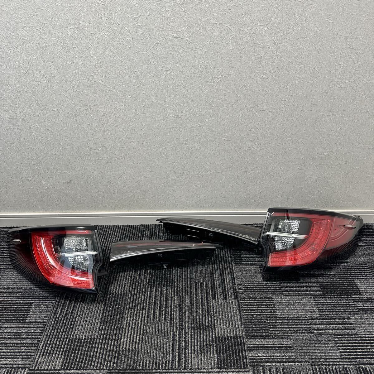 Toyota Corolla Touring 210 Series Pre-Facelift Tail Light Set KOITO 12-640