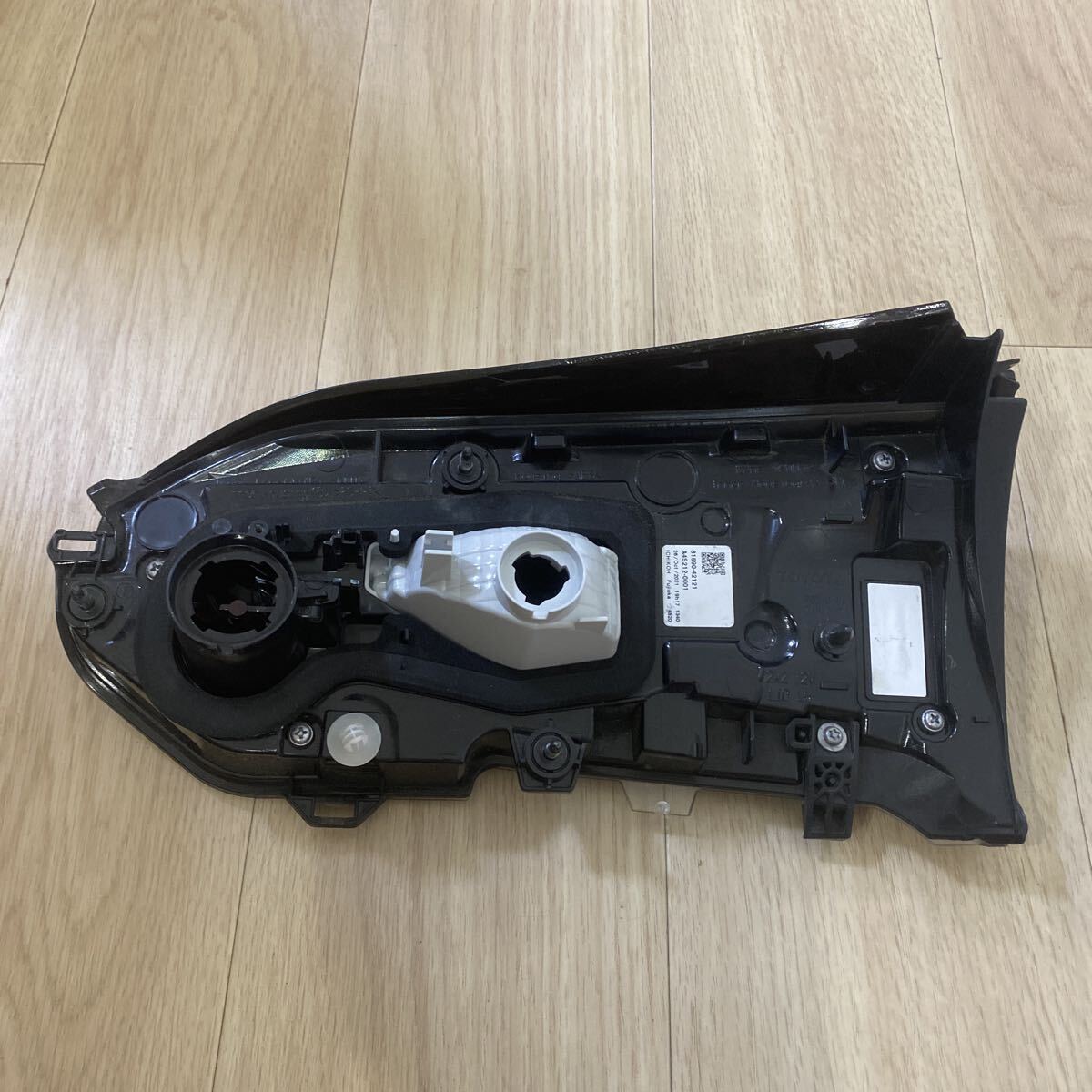Toyota RAV4 50 Series Left Inner Tail Light ICHIKOH 42-98 image 3