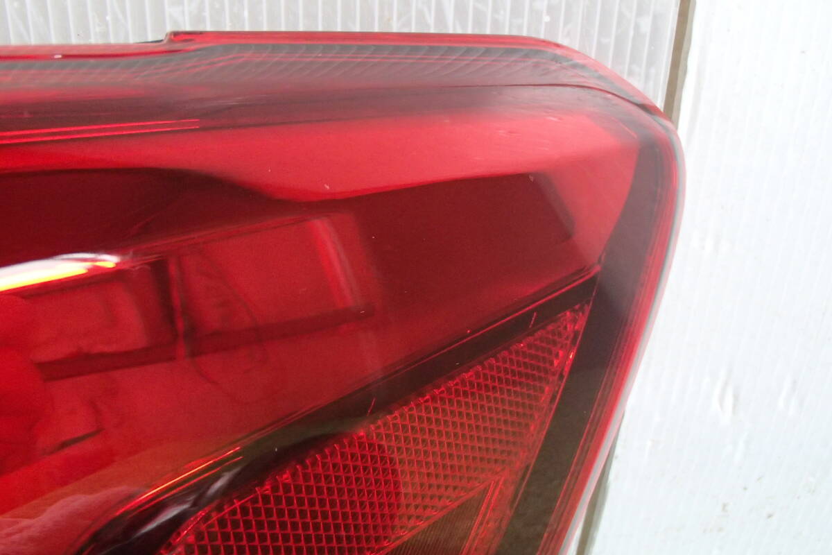 Subaru Forester SK5 / SKE / SK9 Right LED Tail Light FCM924-02 image 3