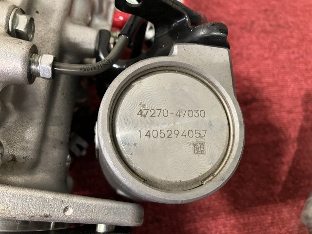 Toyota Aqua NHP10 ABS Actuator and Booster Pump 47210-52290 image 2