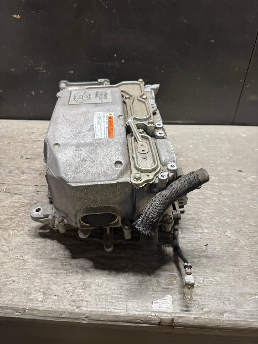 Toyota Aqua NHP10 Hybrid Inverter Converter G9200-52010 image 4