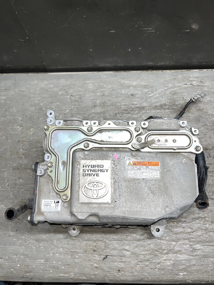 Toyota Aqua NHP10 Hybrid Inverter Converter G9200-52010 image 2