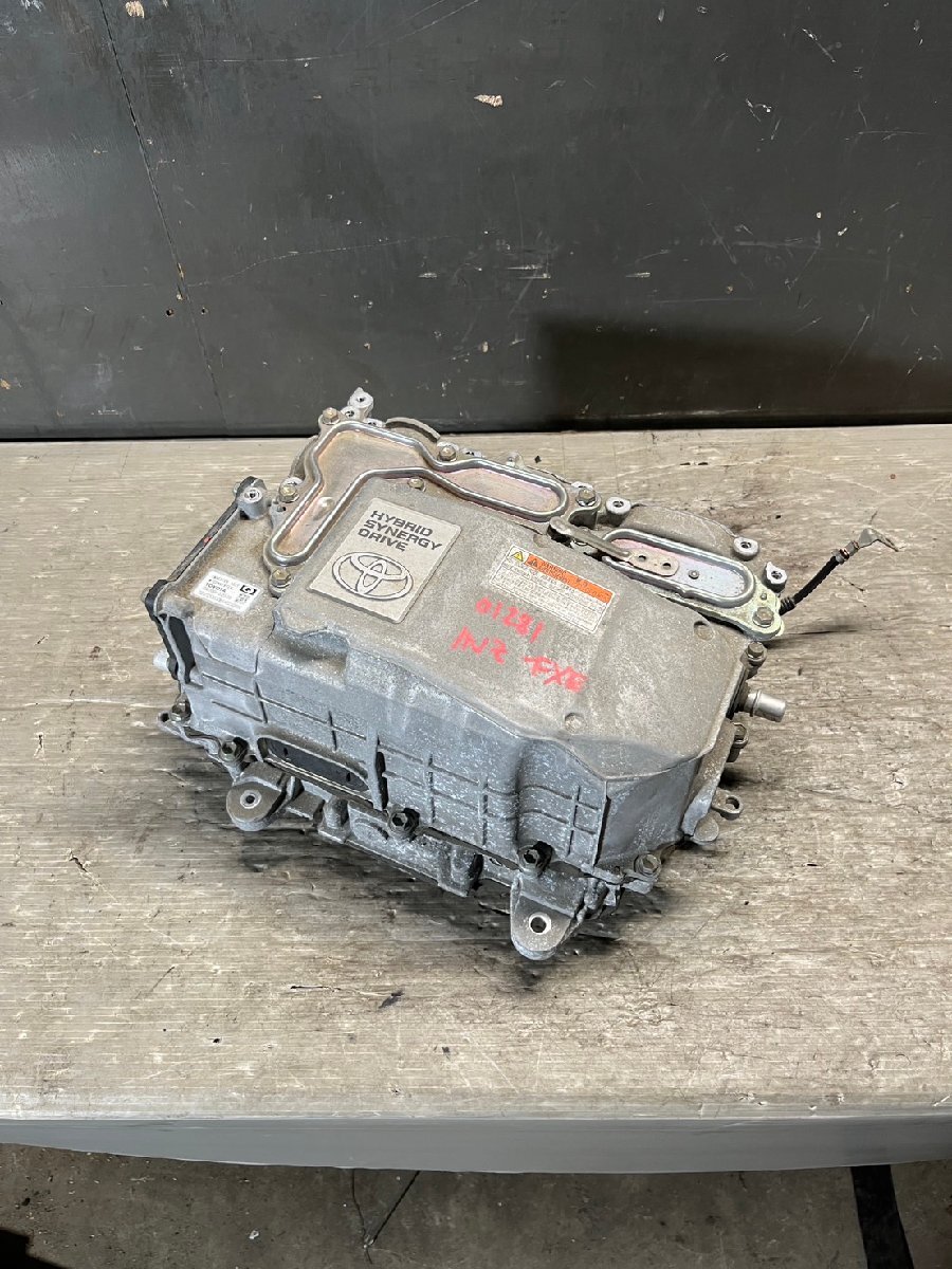 Toyota Aqua NHP10 Hybrid Inverter Converter G9200-52030
