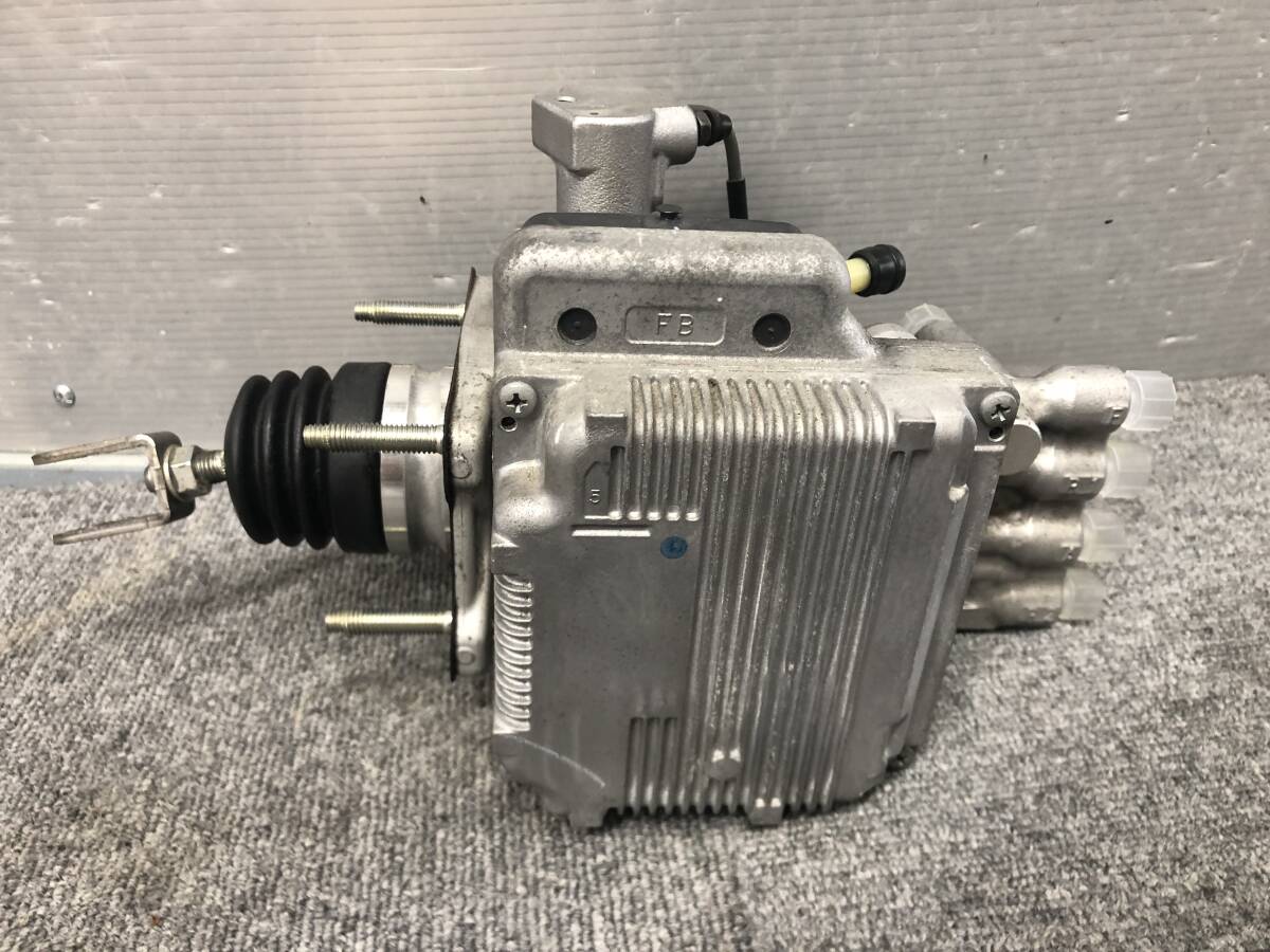 Toyota Prius ZVW30 ABS Actuator and Booster Pump 47210-47340 / 47070-47050 Mark EG image 3