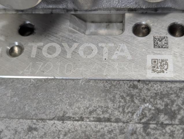 Toyota Prius ZVW30 ABS Actuator and Booster Pump 47210-47330 image 3