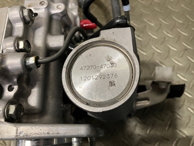 Toyota Prius ZVW30 Post-Facelift ABS Actuator and Booster Pump 47210-47330 image 3