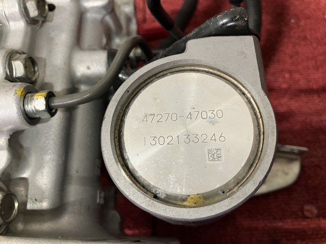 Toyota Prius ZVW30 ABS Actuator and Booster Pump 47210-47330 image 2