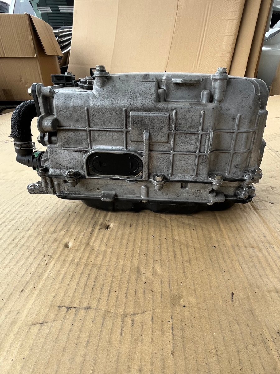 Toyota Prius ZVW30 Hybrid Inverter Converter G9200-47140 image 3