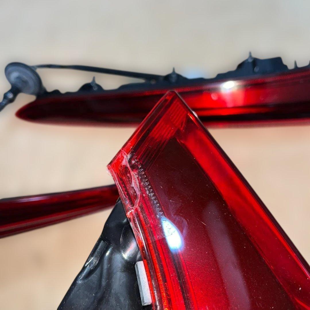 Toyota Prius PHV ZVW52 Tail Light Set ICHIKOH 47-96 / 47-98 image 4