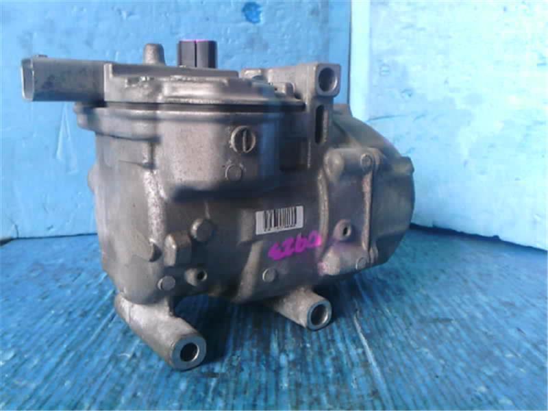 Toyota Prius ZVW30 A/C Compressor 88370-47030 image 3