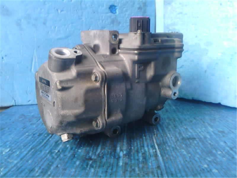 Toyota Prius ZVW30 A/C Compressor 88370-47030 image 6