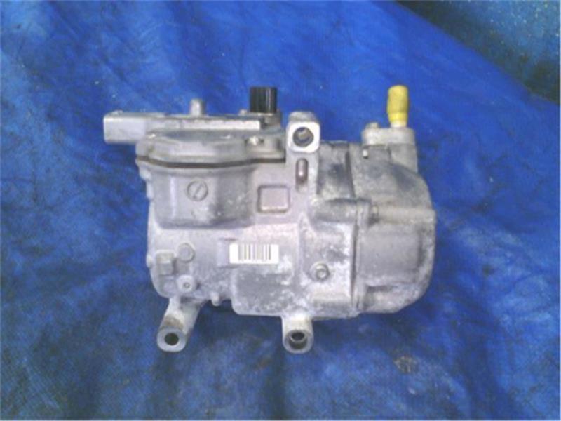 Toyota Prius ZVW30 A/C Compressor 88370-47030