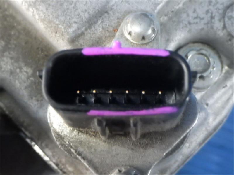 Toyota Prius ZVW30 A/C Compressor 88370-47062 image 2