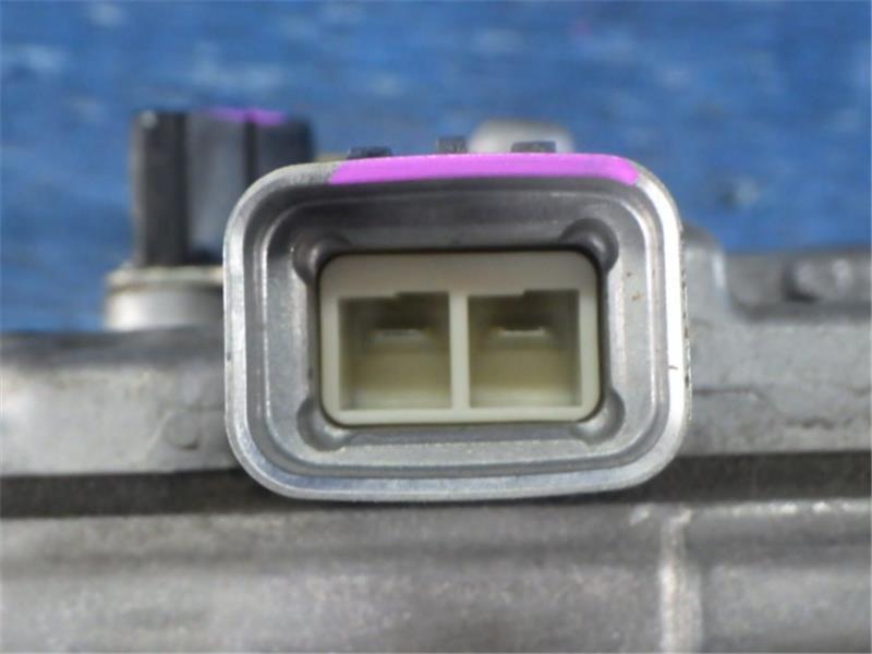 Toyota Prius ZVW30 A/C Compressor 88370-47062 image 3