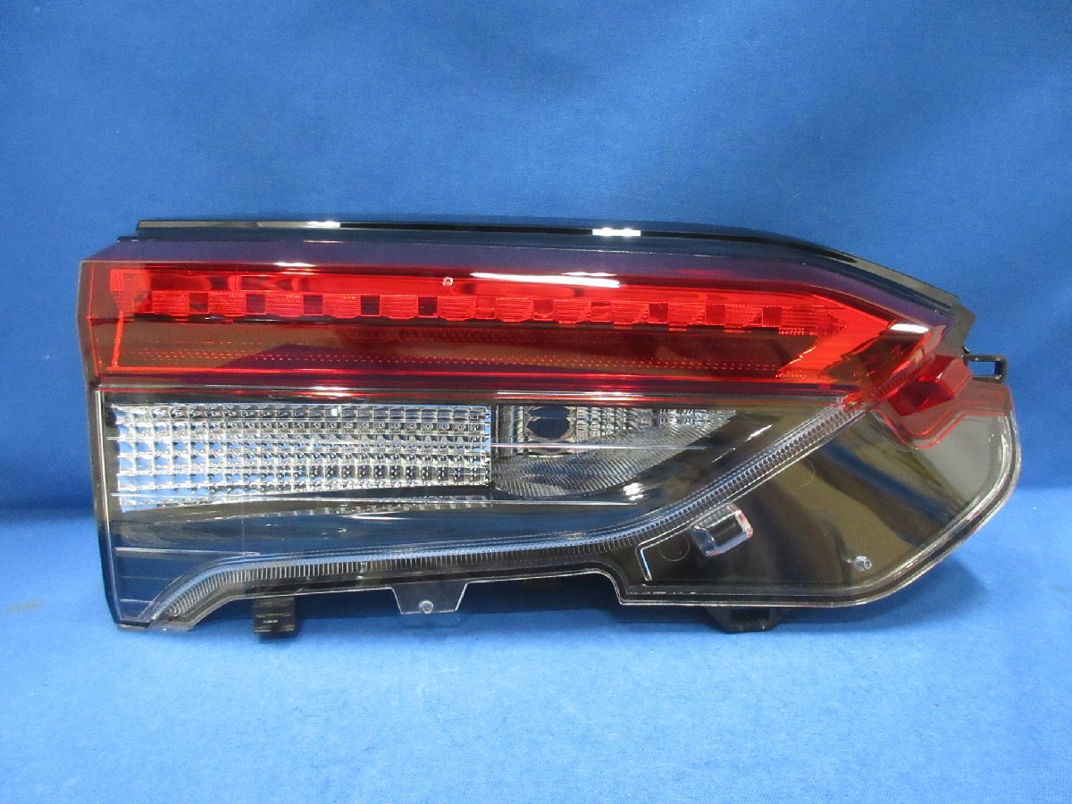 Toyota RAV4 50 Series Left Inner Tail Light 81590-42121