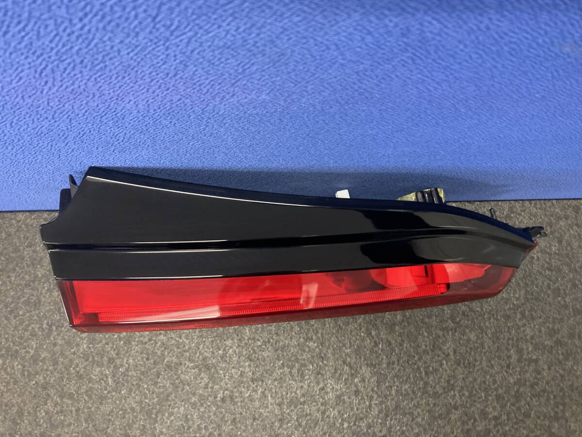 Toyota RAV4 50 Series Left Inner Tail Light ICHIKOH 42-98 image 4