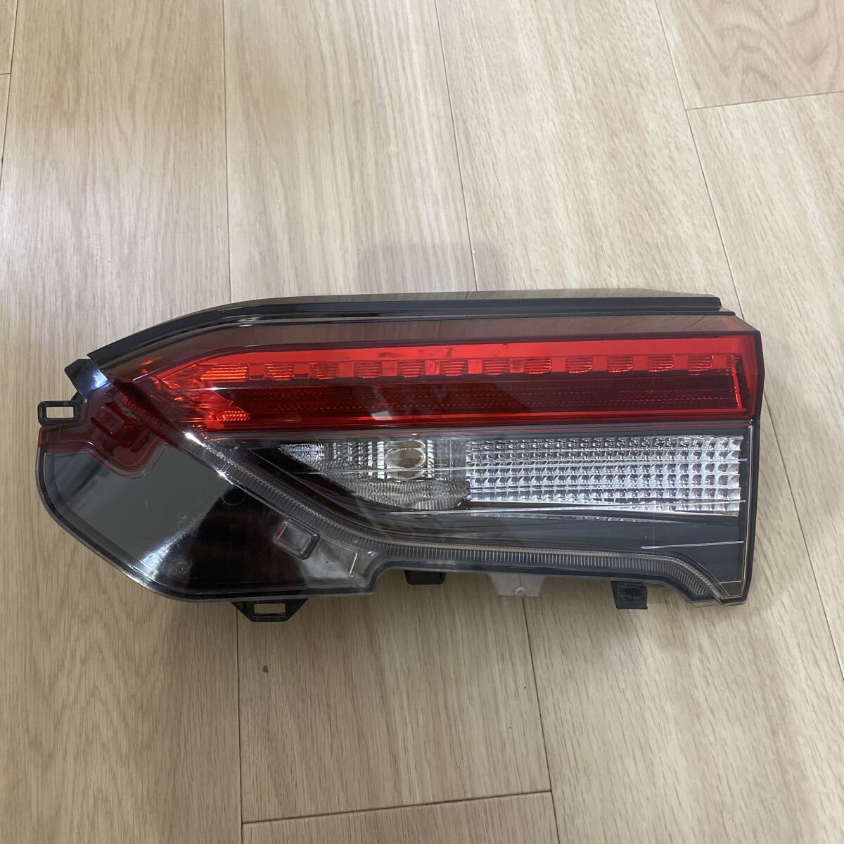 Toyota RAV4 50 Series Right Inner Tail Light ICHIKOH 42-98