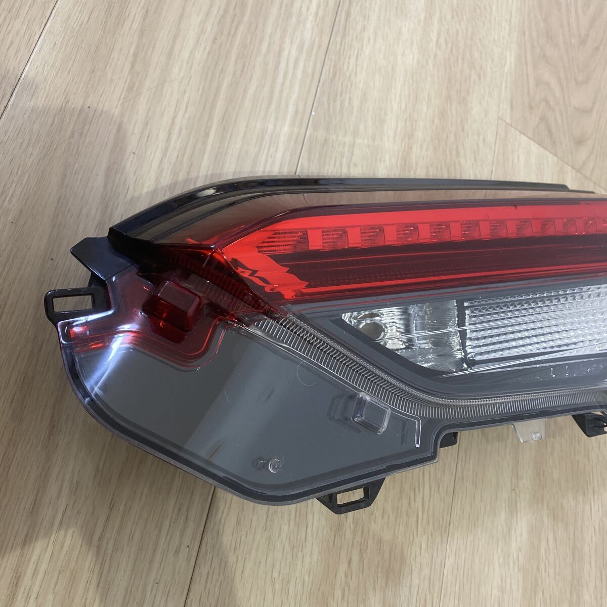 Toyota RAV4 50 Series Right Inner Tail Light ICHIKOH 42-98 image 3