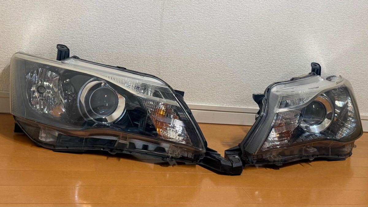 Toyota Corolla Fielder 160 Series HID Headlight Pair KOITO 12-582 image 4