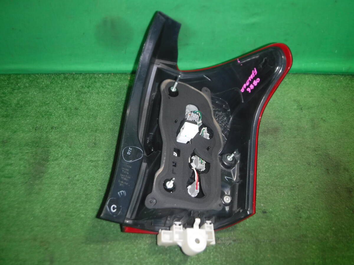 Toyota Corolla Fielder NKE165G Left Tail Light KOITO 13-102 image 2
