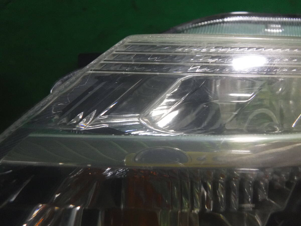 Toyota Corolla Fielder NKE165G Left HID Headlight KOITO 12-582 image 3