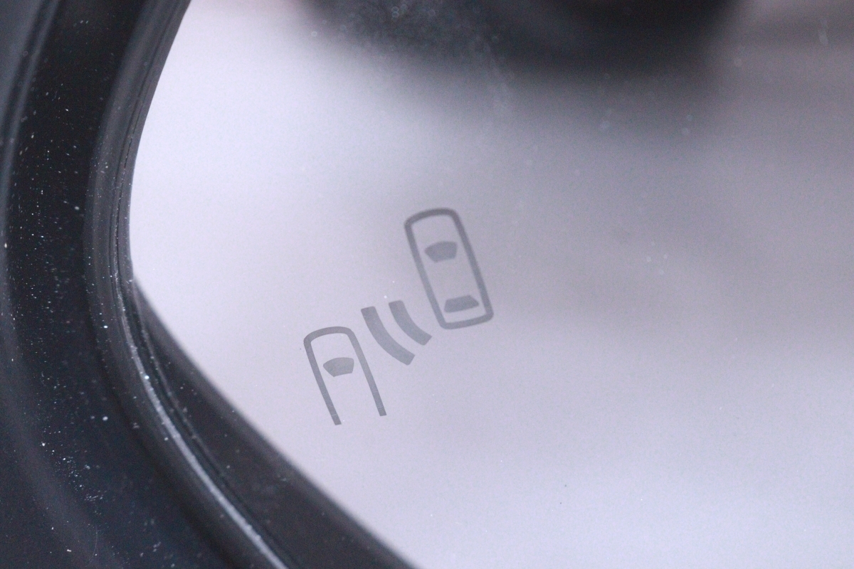 Toyota Corolla Sport NRE210H Left Door Mirror with BSM 87940-12K30 image 3