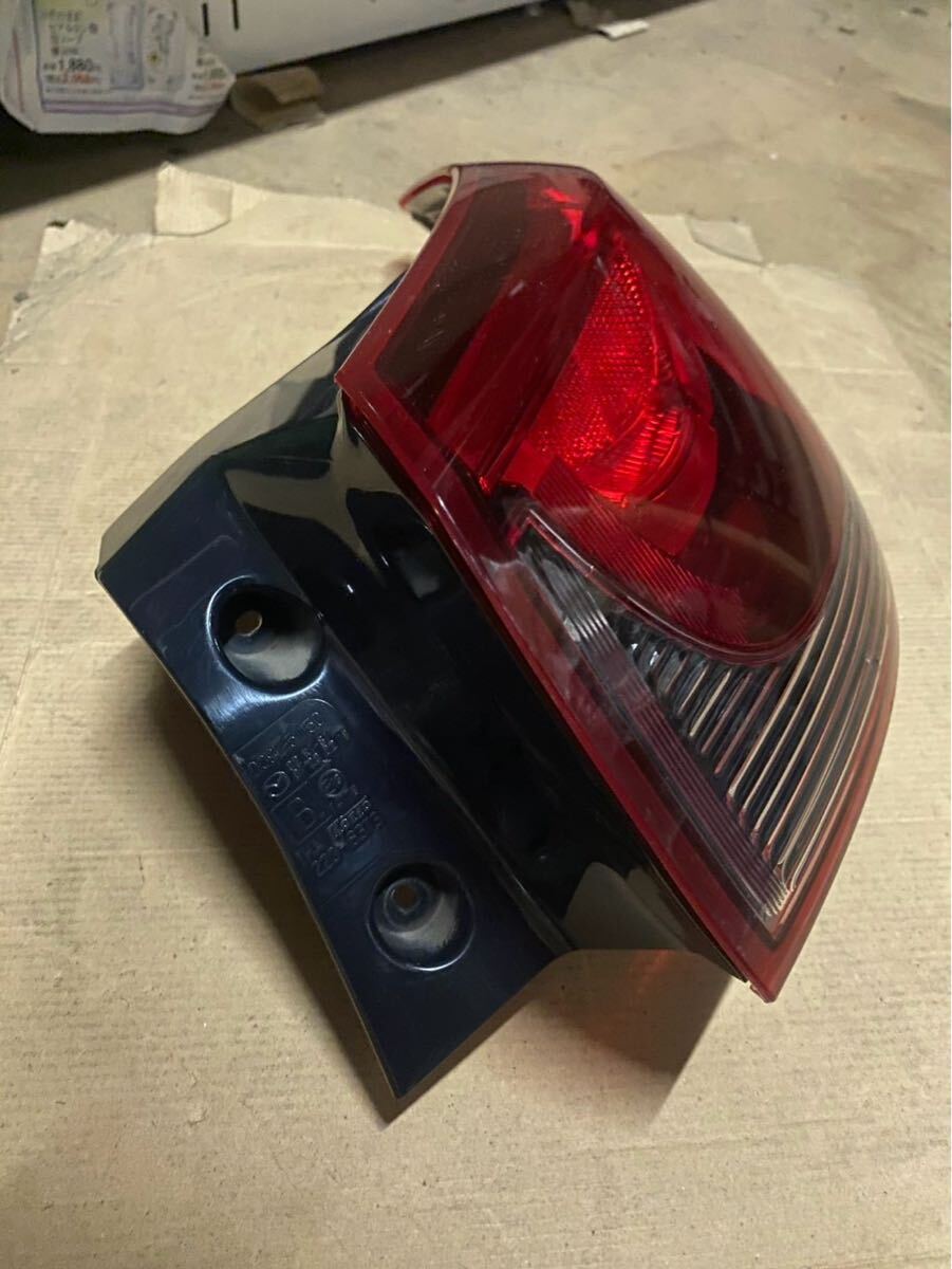 Mazda Demio DJ5FS Right Tail Light KOITO 220-18373 image 2