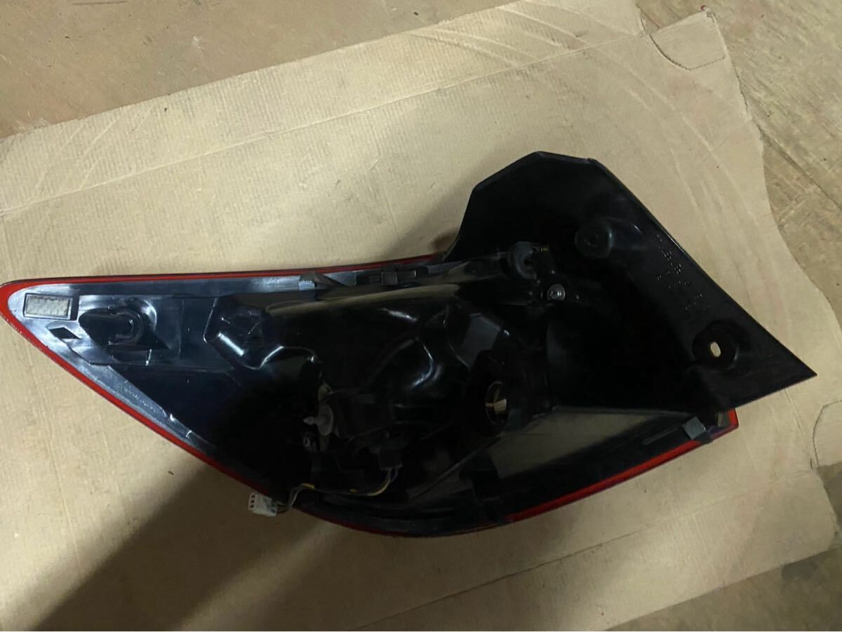 Mazda Demio DJ5FS Right Tail Light KOITO 220-18373 image 5