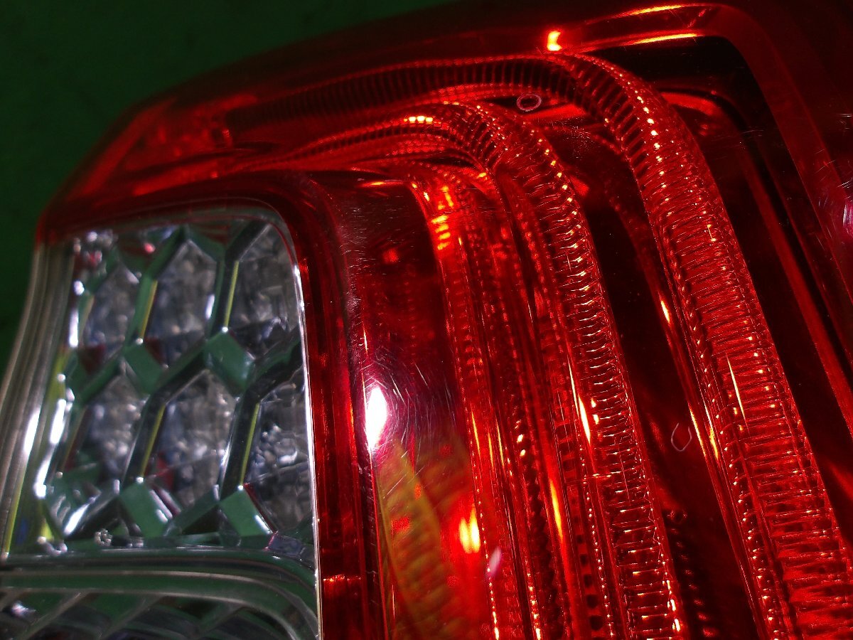 Honda Fit Hybrid GP5 Tail Light Pair STANLEY W1698 image 3